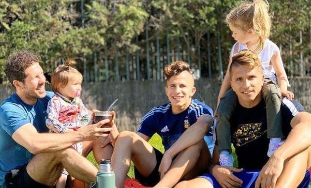 Carla Pereyra husband Diego Simeone sons Giuliano Simeone and Gianluca Simeone & daughters Francesca and Valentina.